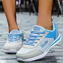 sneaker from women