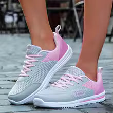 sneaker from women