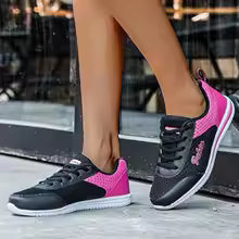 sneaker from women